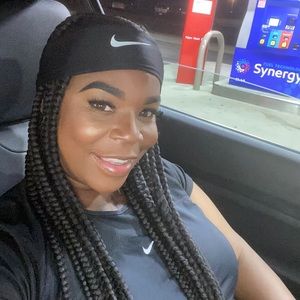 Meet your Posher, Christal